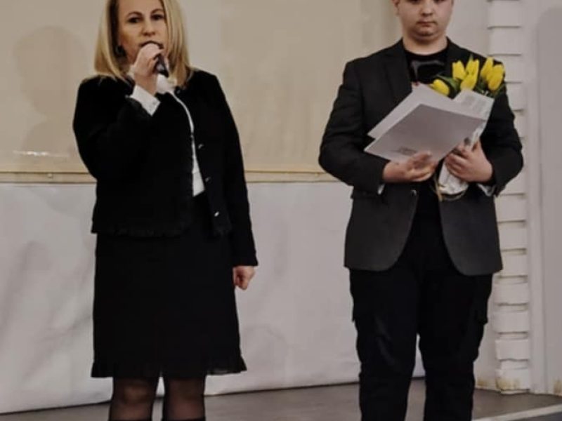 8bf9f443-1e4b-4a2f-bf25-f95b1a5b76c3